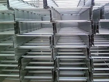 安裝電纜橋架有哪些注意事項(xiàng)？南寧電纜橋架生產(chǎn)廠家揭秘